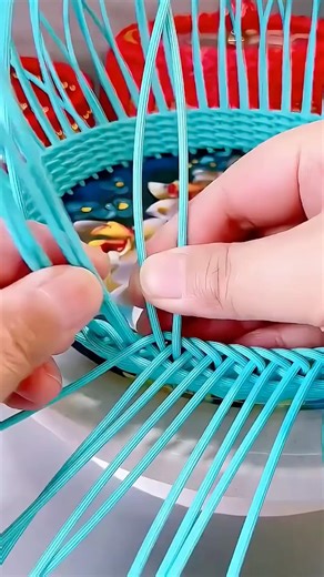 ￼ How to make handmade fruit basket tutorial step-by-step #fruitbasket #fruitbowl #craft #tutorial ￼