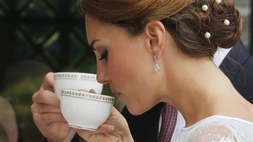 4K views · 66 reactions | Weird Rules Royals Are Forced To Follow At Garden Parties #RoyalRules #GardenParty #RoyalEtiquette | The List | Facebook