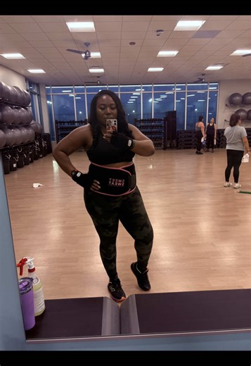 Cardio Drumming Class 💪🏾❤️ Check out the full video on YouTube: Tierra Bernice #cardio #cardiodrumming #cardioworkout #gymtok #iamtierrabernice *I don’t own the rights to the audio.
