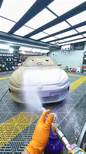 POV: Muddy to Shiny Volkswagen Transformation 😍Watch the full wash! 🔥