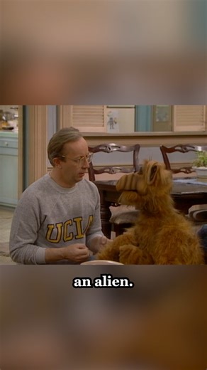 ALF forgets he's an alien! #ALF #sitcom #alien | Alf