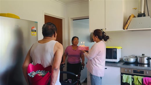 Happy Birthday Kani 🎂 Bawipa nih ngandam nak thluachuah Le nunsau nak in pe ko seh 😇 #happybirthday #birthdaysurprise #GodBlessyou #herfirsttimesurprise | Mary Boihte