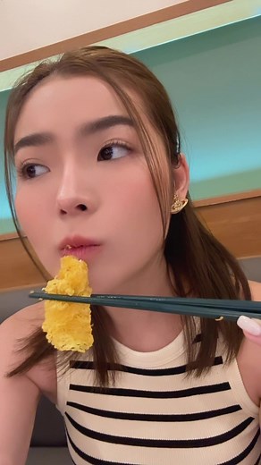 ຮ້ານອາຫານ ສະໄຕຣ໌ ຮ່ອງກົງ 🥟🥮🌮 ຕິມຊຳ #tiktokfood #eatwithme #foodtiktok #foodlover #food #foodreview #XinDimsam #eating #review