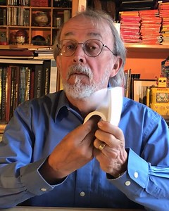 For this week's #AardsAndCraft Challenge, Morph co-creator Peter Lord wants to see your own animated flipbooks! HOW TO TAKE PART ✏️ Draw a short flipbook using a sketchpad, cards or sticky notes - it can be any design you like! 📷 Take a video of your flipbook in action so we can watch the animation 📱 Add it to your social media page using the hashtag #AardsAndCraft (make sure the sharing settings are public so we can see it and check with an adult first!) Peter will be back next week to choose