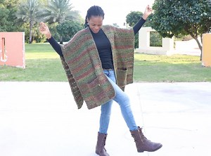 Easy Ruana Crochet Pattern with Pockets- Free Pattern - Yarn Craftee