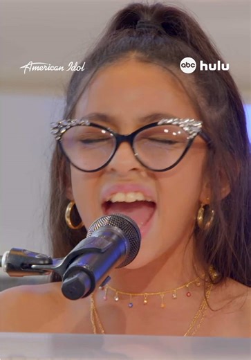 Discover the Rising Star Miasoleilsanchez