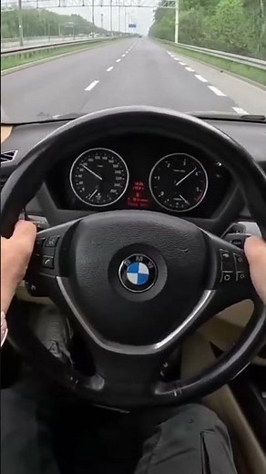 BMW X5 E70 SUV XDrive 30D 245HP Acceleration