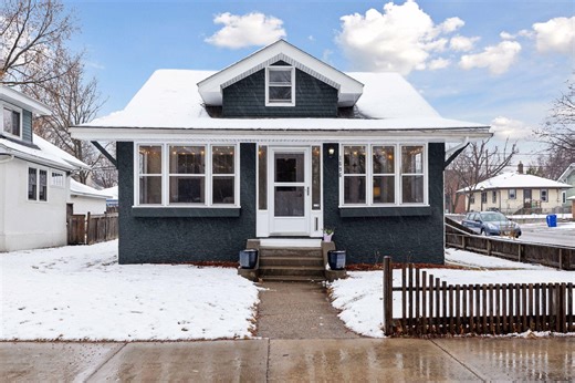 1696 W James Ave, Saint Paul, MN 55105 - MLS 6683111 - Coldwell Banker