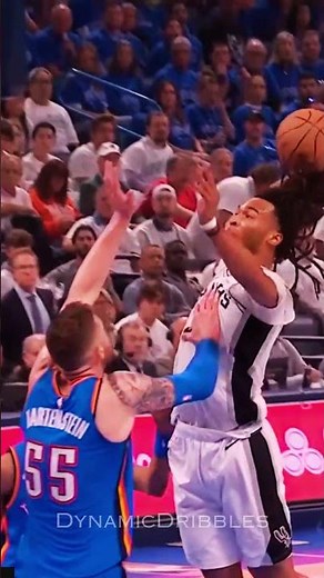 Stephon Castle with a MASSIVE DUNK vs OKC🔥🔥😤😤#nba #shorts #spurs #stephoncastle #castle