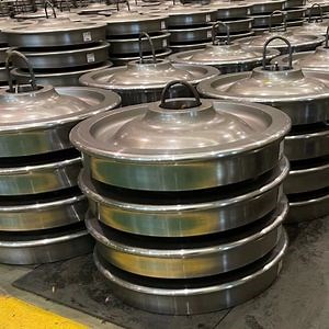 [Hot Item] Wear Resistant Power Forged Locomotive Wagon Train Wheels Railway Wheel