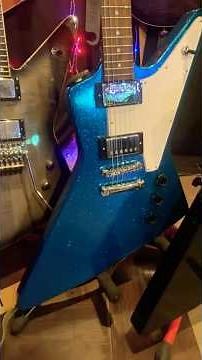 #epiphone #explorer #sparkly #guitar #guitarist