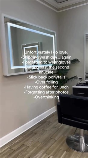 We do not recommend it but we totally get it 🤭 #jjosephsalon #tampahairsalon #salonlife #salonhumor #tampafl