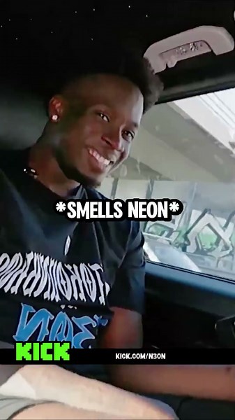 Neon REALIZED he SMELLED after Giannis & his brother started covering his NOSE in the Car 🫨🤢 #n3on