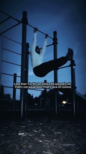 10 Seconds That Expose Your Core Strength 💀 | L-Sit Challenge 👀