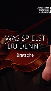 Münchner Rundfunkorchester on Instagram: "Bei "Was spielst du denn?" erklären unsere Orchestermitglieder Wissenswertes über ihre Instrumente und ihren Alltag im Orchester. 🤗😲 Lernt mit @bayern_1 -Moderatorin Susanne Rohrer jeden Tag ein anderes Instrument kennen! Heute entlockt Susanne Rohrer Malgorzata Stefaniak Geheimnisse aus ihrem Alltag als Bratschistin. 🎻🎼 #wasspielstdudenn . . #bayerischerrundfunk #münchnerrundfunkorchester #munichradioorchestra #orchestra #orchester #instrumente 