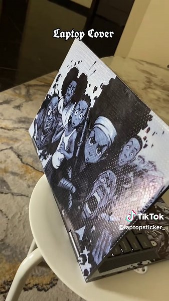 Custom Laptop Covers for Unique Styles