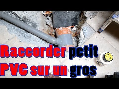 Connect/Plug small PVC pipe into larger one