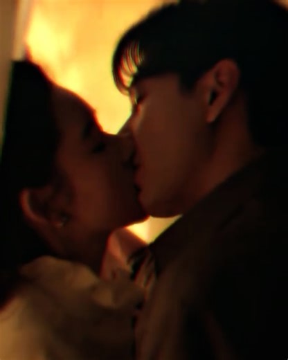 WeTV Malaysia on Instagram: "#MyPageInThe90s The most intense scenes are loading… 😏🔥 Streaming today, exclusively on WeTV! ✨ #ChenXingxu as Gao Haiming ✨ #WangYuwen as Lin HuanEr #MyPageInThe90s #突然的喜欢 #ChenXingxu #陈星旭 #WangYuwen #王玉雯 #WeTV #WeTVMY #WeTVMalaysia #WeTVAlwaysMore My Page in the 90s｜Streaming on WeTV 💓 𝗪𝗮𝘁𝗰𝗵 bit.ly/MyPageInThe90s_WeTV"