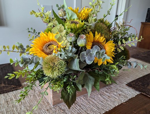 Arrangement Sunflower Rectangle, Centerpiece, Rustic Centerpieces, Modern Farmhouse Decor, Flower Box Crate 49* - Etsy