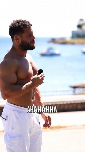Furkan Imamoglu (MARCUS) on Instagram: "Sahilde bilgilendirici kısa videolarımızı çekerken takipçime Omuz Fetişi öneriyorum…  Casio, Lezizdiyet, Bigjoy işbirliğiyle @mgfitnessapp Uzaktan PT sisteminde 3 ve 12 Aylık hediyeli/indirimli kontenjanlar açıldı! Erken kayıt ol, supplement, kol saati ve Marcus ile Youtube Vlog yapma şansını kazan. Detaylar profildeki linkte! #fitness #workout #gym #instagram #marcusgreerfitness"