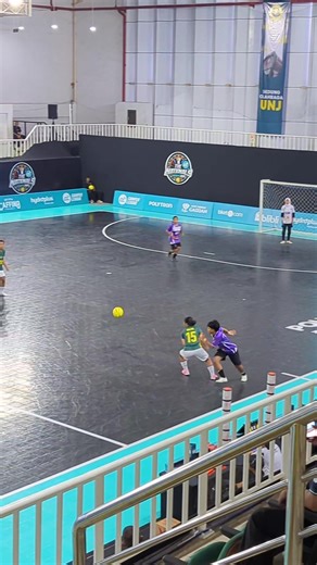 Universitas Negeri Malang vs STKIP Pasundan Cimahi: Pertandingan Seru