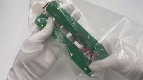 W11043011 W11042554 W11527432 W11387579 Refrigerator LED Light Replaces W10866538 WRX735SDHZ WRX735SDBM Q184G2 Q184G4 Compatible for Whirlpool Refrigerator LED Light, Fix Flicker, Dim, Not on