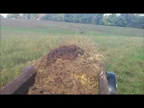 John Deere PTO Driven Manure Spreader