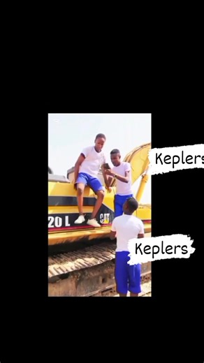 HOW TO JOIN THE NIGERIAN MILITARY – STAGES YOU MUST PASS THROUGH To make it into the Nigerian Military, you must go through several important stages. Whether you're applying for the Army, Navy, or Air Force, the process is thorough and requires full commitment. 1. Application Stage Submit your application online through the official recruitment portal. Make sure your personal and academic details are accurate and complete. 2. Shortlisting After reviewing applications, only qualified candidates w