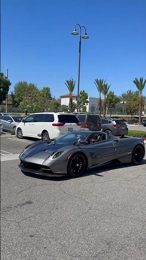 SPOTTING THE RAREST PAGANI EVER! 2020 Pagani Huayra Roadster BC Build ‪@abc.garage‬