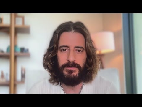 'The Chosen' actor calls for peace on Palm Sunday | NewsNation Live