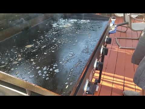 how to clean your blackstone griddle after each use