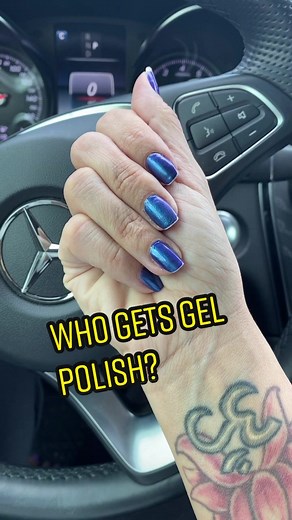 Exploring the Pros and Cons of Shellac Nails