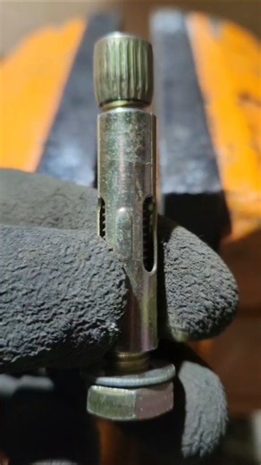 How to tie a steel cable?