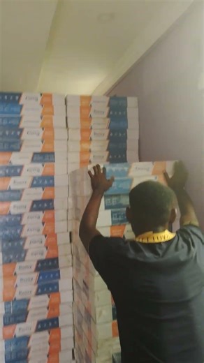 #wherehouse of suspended ceiling design pls like share, comment and subscribe to my channel