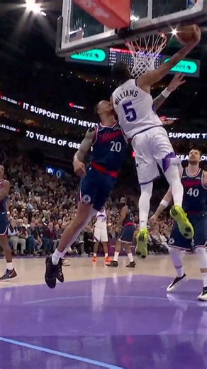 Cody Williams cuts baseline and throws down the REVERSE slam 😤 LAC-UTA on Peacock Tap to Watch ➡️ https://www.nba.com/how-to-watch-game-redirect/0022500670?partnerRef=NBA&platform=Facebook&surface=Post | NBA