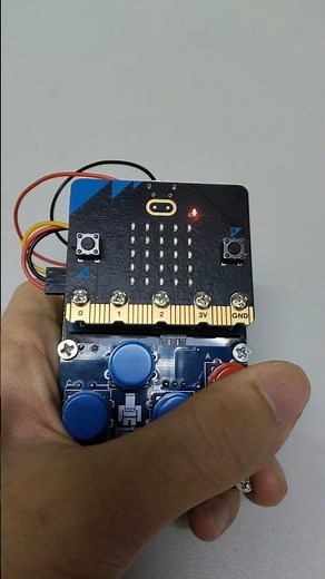 Simple buttons and tilt or gyro sensor project on microbit.#creative #stem #lego #microbit #gyro