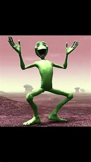 #aliendancjustdance​​ #aliendancememe​​ #rema​​#aliendancememe​​ #greenaliendancechallenge​