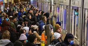 What are the unspoken rules of riding the light rail around Seattle?