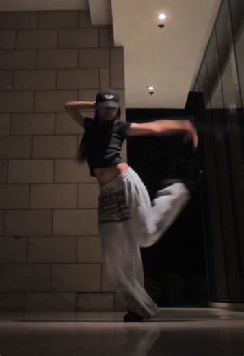 Tiptoe Dance Challenge: Learn the Moves Today