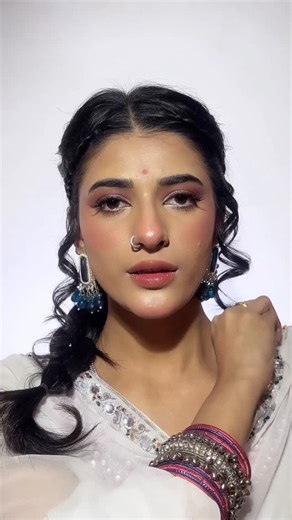 Aleena Rehman • Beauty Influencer on Instagram: "hello? bharat halwai ✨❤️🕊️ [ glamxxaleen, kajol, k3g, shruti hassan, ramaiyan vastavaiya, makeup transition, makeup transformation, bollywood transition, bollywood characters, makeup, indian makeup, indian makeup tutorial, anjali raichand, kabhi khushi kabhi gham, phat, curls, white suit ] #glamxxaleen #k3g #shurtihassan #anjaliraichand #ramaiyavastavaiya"