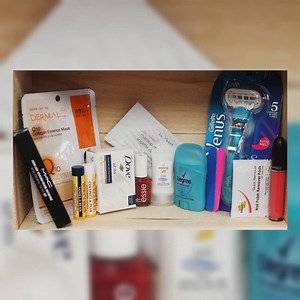 Click and sign up to enter for your chance to win the Weekly Beauty Box Giveaway! | SampleThat