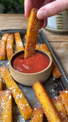Parmesan Truffle Polenta Fries 🍟 Recipe in the comments! | Crowded Kitchen