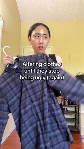 95K views · 678 reactions | From plain to ⭐️瑱 all it took was some stitches and a little love #upcycledfashion #thriftflip #sewingtiktok #diyfashion #beforeandafter | T-Shirt Upcycle Diy | Facebook