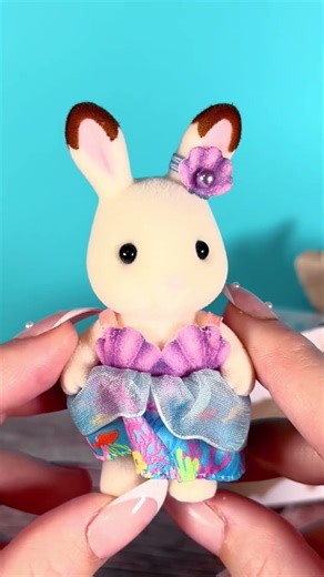 Freya - Sylvanian Families Cutie Collectibles Seaside Friends Blind Box Unboxing