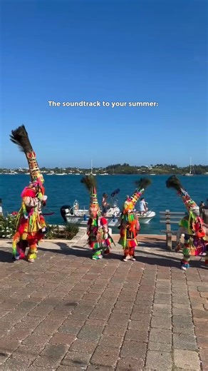That sweet summer feeling 🌴🎉🇧🇲🍹 Discover where island time meets playtime with festivals, island flavours, and endless fun this season. Don't miss out on the hype of summer in Bermuda: https://bit.ly/4dSbQH8 #GoToBermuda | Bermuda Tourism