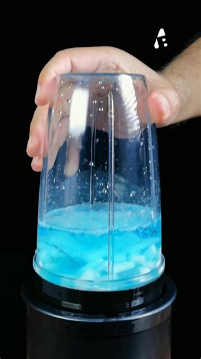 PERFECT MENTOS MOJITO 🥶💙 would you drink this? #shorts