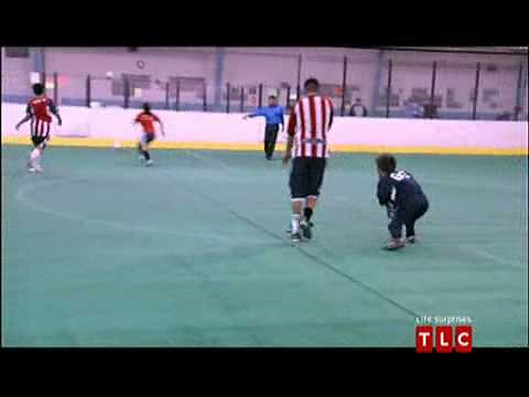 Little People, Big World - Zach the Soccer Superstar