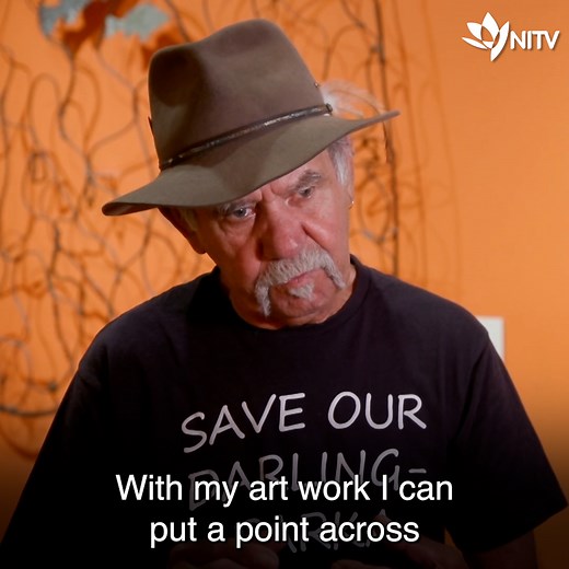 'Help us with the fight': Uncle Badger Bates expresses the battle to protect the Barkindji river through art | NITV