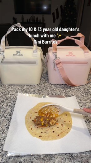 Pack my 10 & 13 year old daughter’s lunch with me ✨ Mini Burritos #daughters #packlunch #fypシ゚viral #viral #viralvideo