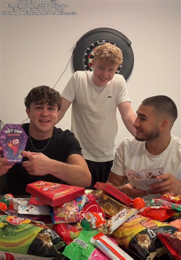 Anzeige So viele verschiedene Snacks – welcher ist dein Favorit? 🔍 Suche nach kar8246 in der Temu-App oder klicke den Link in der Bio🔗 🎁 Neukunden können ein Gutscheinpaket im Gesamtwert von 100 € erhalten! Wenn du bereits Temu nutzt, kannst du mit einem neuen Konto auf einem neuen Gerät ebenfalls teilnehmen. #temu #temugermany #temudeutschland #temufinds